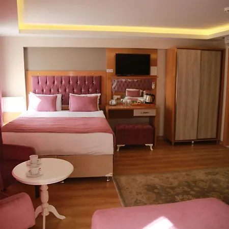 Black Pearl Hotel 3*