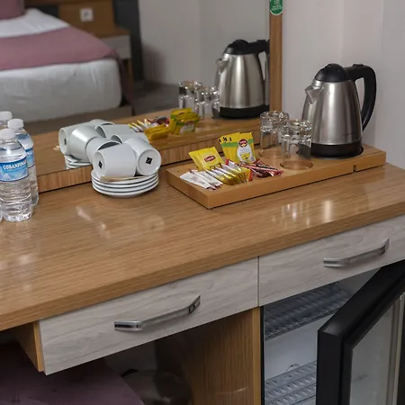 Hotel Black Pearl 3*